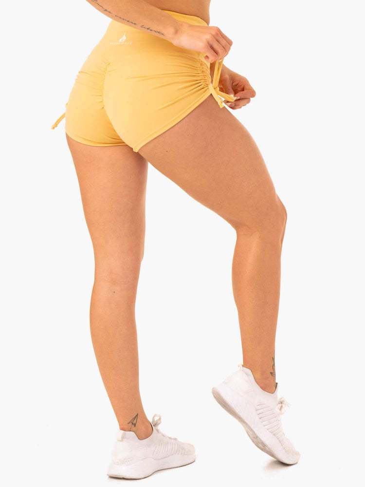 Bermudas Ryderwear Staples Scrunch Bum Tie Up Mujer Mango | JSUPC2185