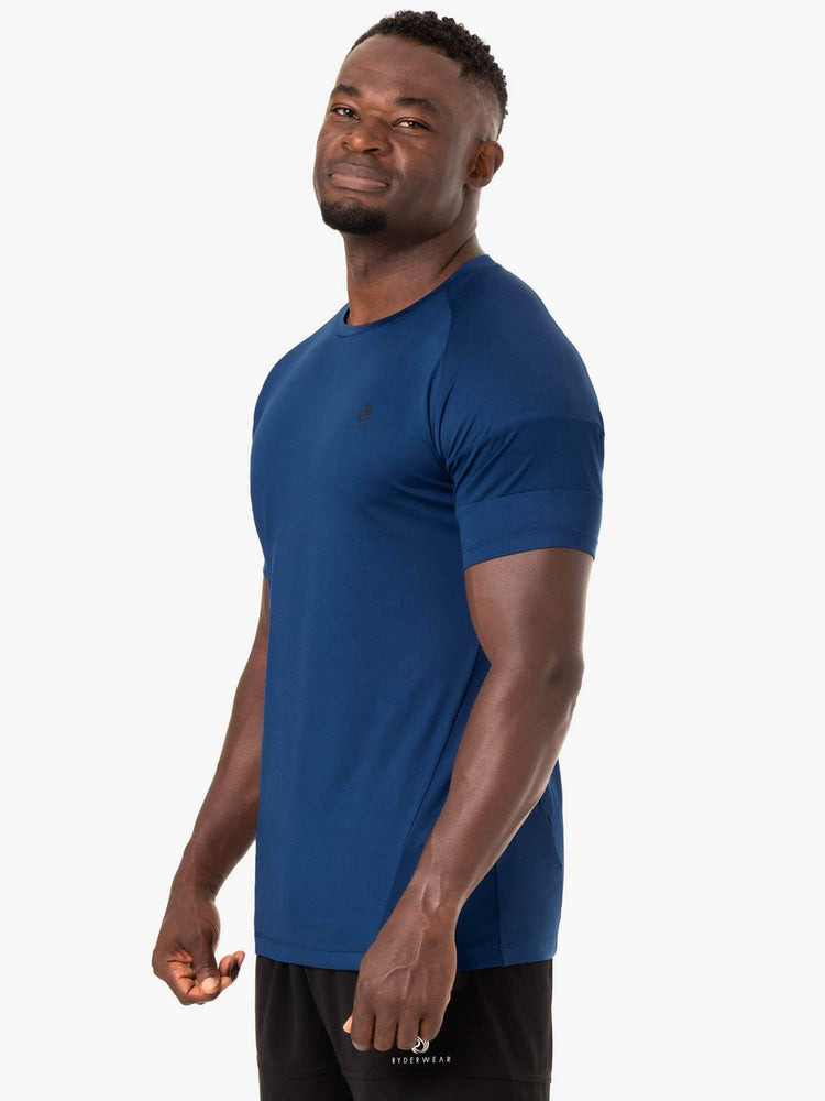 Camiseta Ryderwear Action Mesh Hombre Azules | RNELB0697