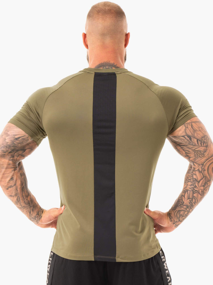 Camiseta Ryderwear Breeze Hombre Kaki | DQPML8317