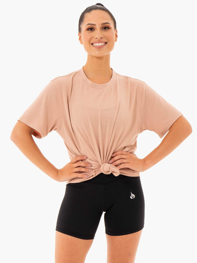 Camiseta Ryderwear Define Long Line Mujer Beige | IKOYE4605