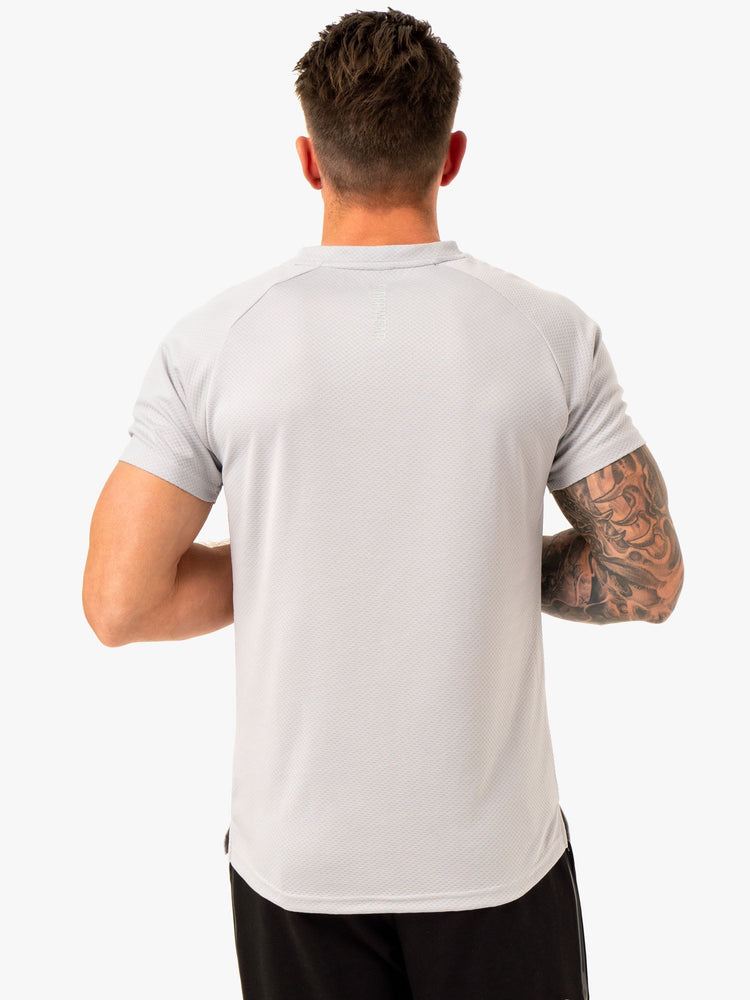 Camiseta Ryderwear Enhance Hombre Grises | JEZGP5894
