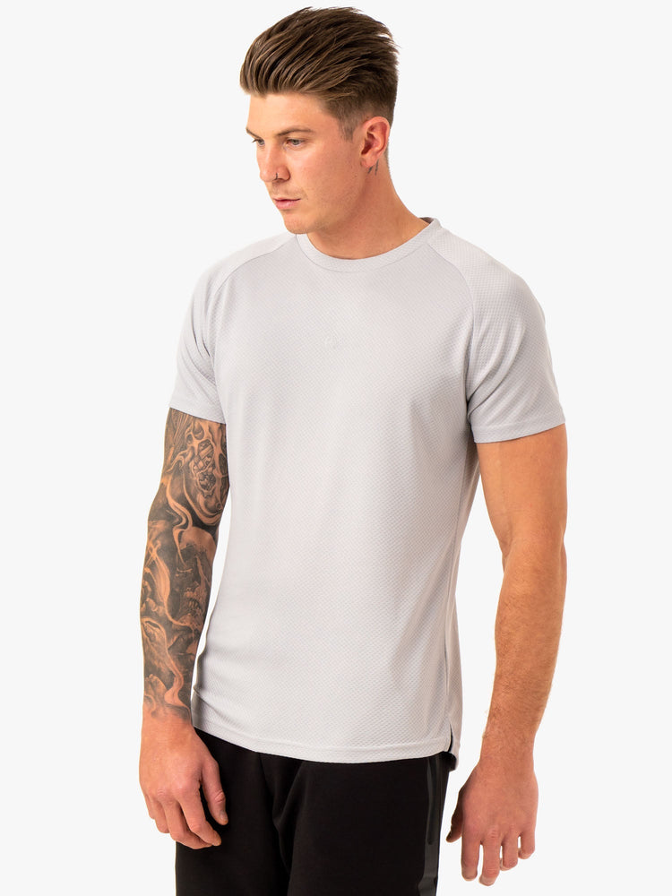 Camiseta Ryderwear Enhance Hombre Grises | JEZGP5894