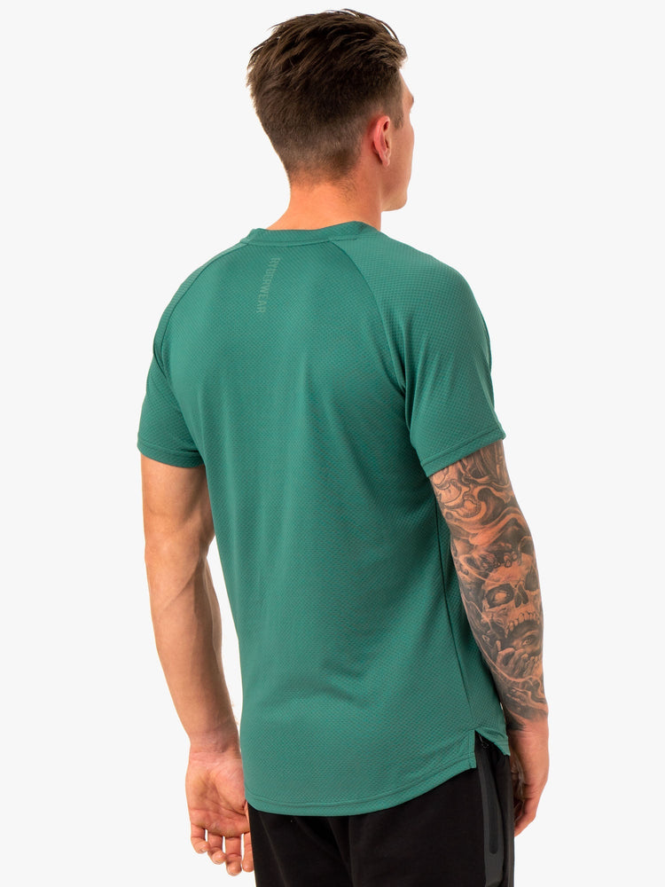 Camiseta Ryderwear Enhance Hombre Verdes | CJZPV8914