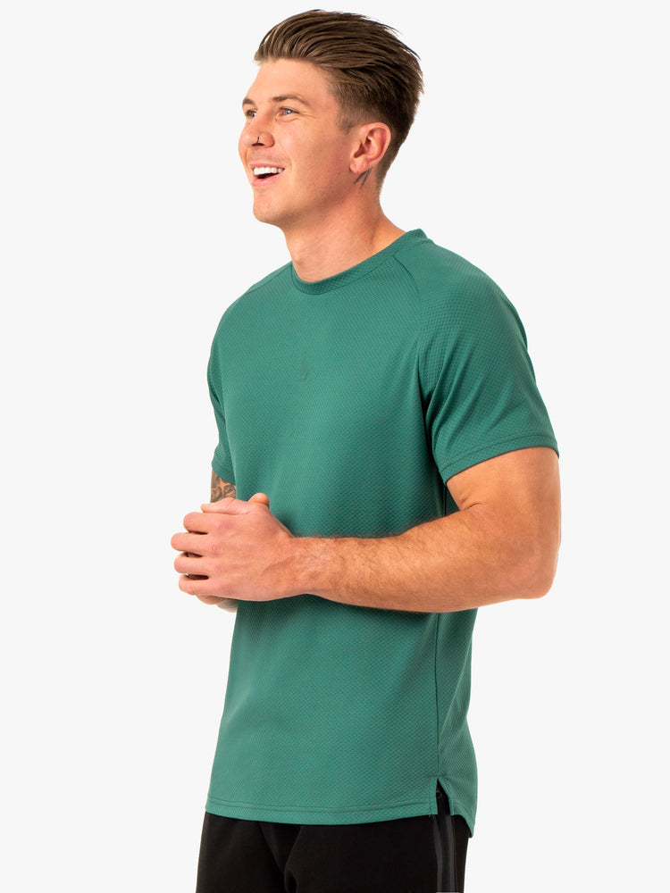 Camiseta Ryderwear Enhance Hombre Verdes | CJZPV8914