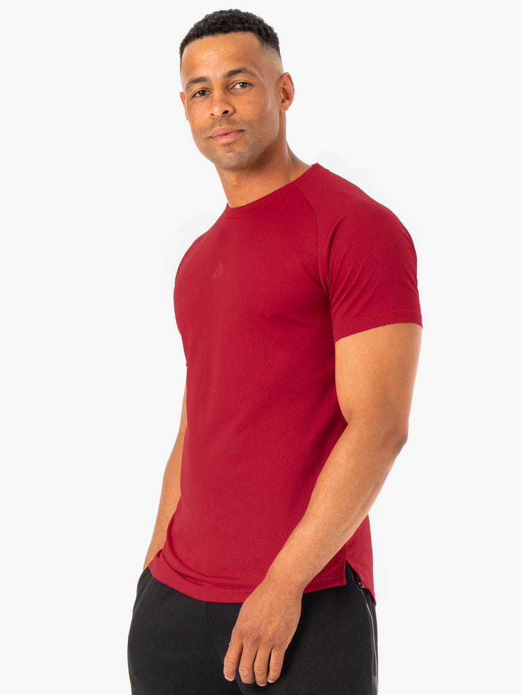 Camiseta Ryderwear Enhance Hombre Vino | LJMGV5914