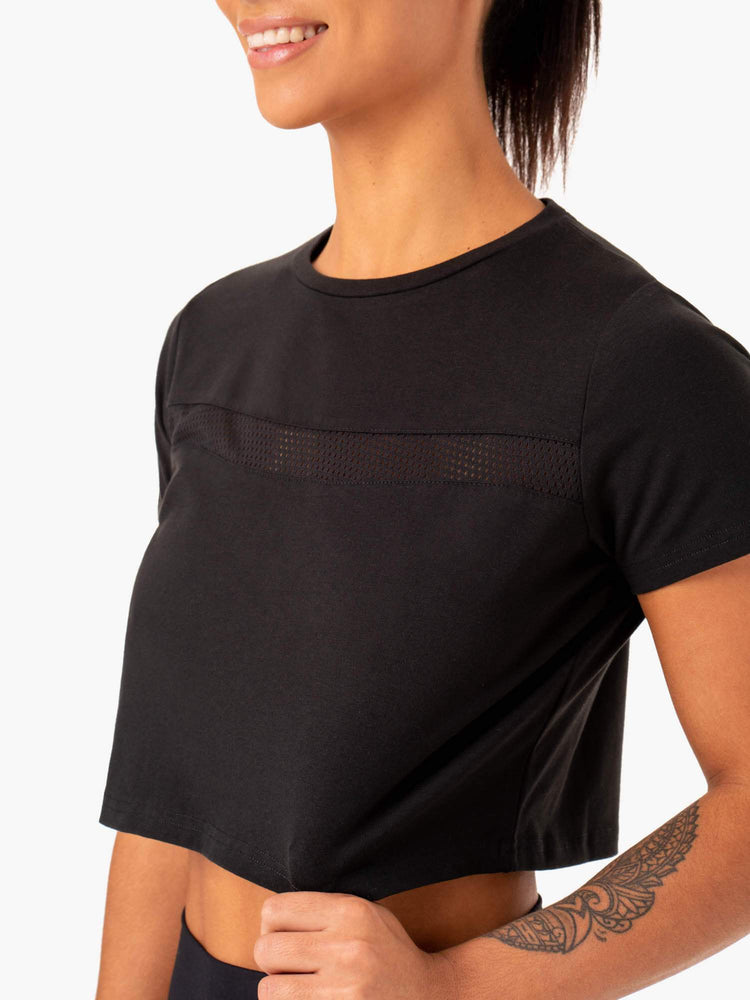 Camiseta Ryderwear Híbrido Mesh Mujer Negros | JXHGF7189