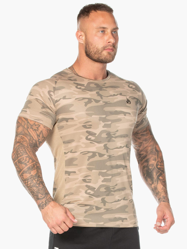 Camiseta Ryderwear Mesh Hombre Camuflados | SAGYD3062