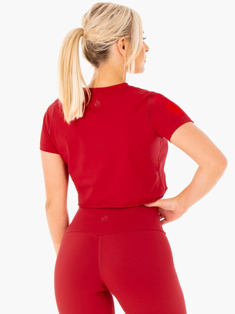 Camiseta Ryderwear Motion Cropped Mujer Rojos | VCFAK7028