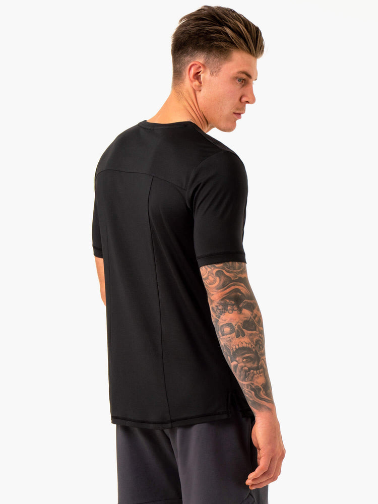 Camiseta Ryderwear Optimal Mesh Hombre Negros | MHGJQ3752