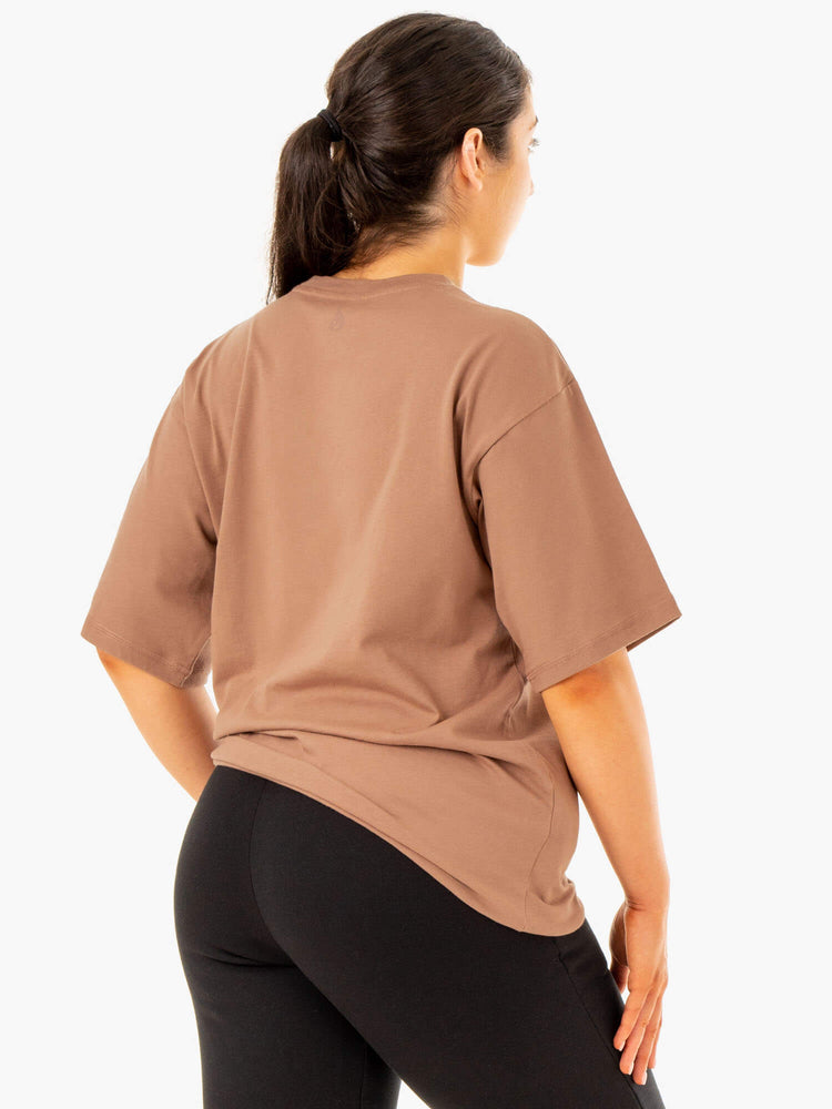 Camiseta Ryderwear Oversized Hombre Beige | RMXZA8107