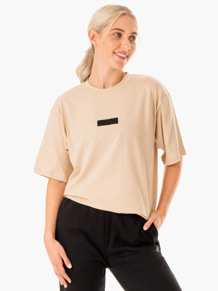 Camiseta Ryderwear Oversized Mujer Marrom | TJIDV4278