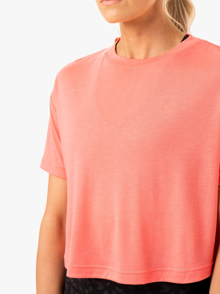 Camiseta Ryderwear Ultra Scoop Mujer Coral | TYCJL0542