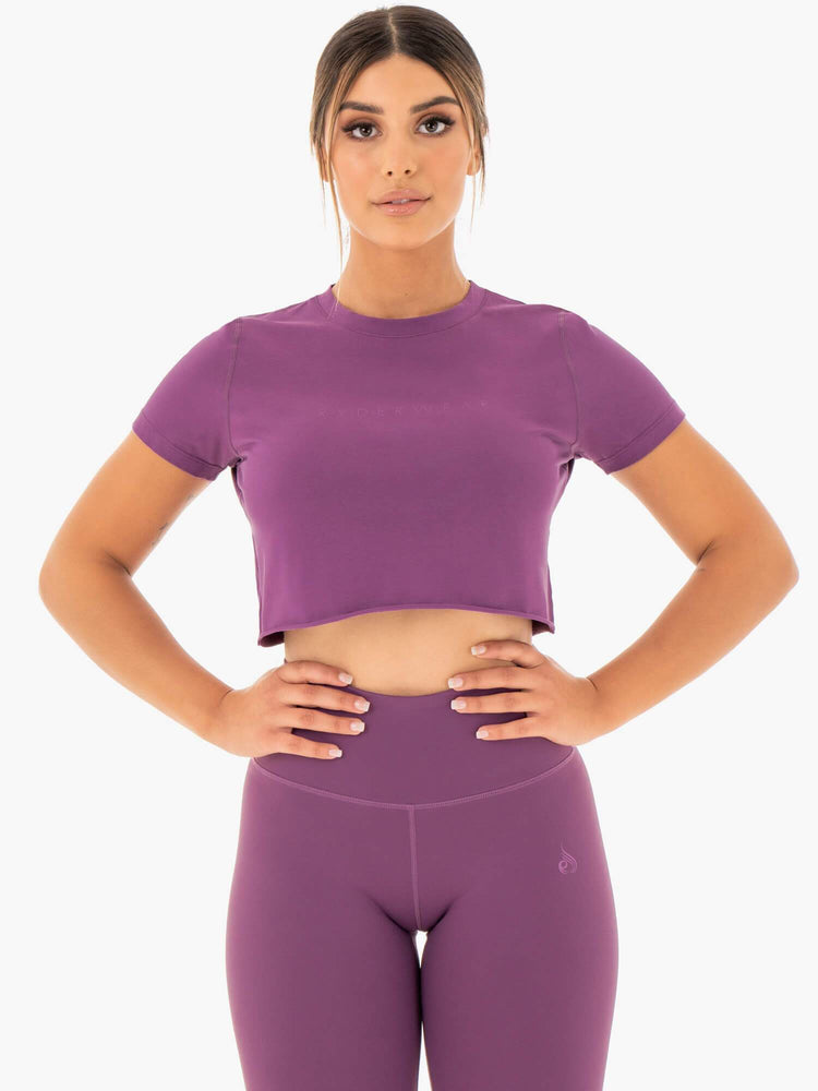 Camiseta Ryderwear Motion Cropped Mujer Morados | LYHMU8250