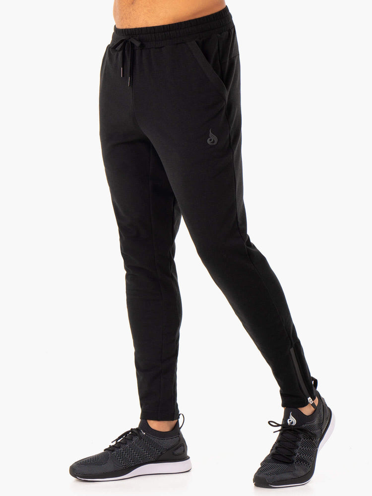 Pantalones Ryderwear Optimal Gym Pista Hombre Negros | AFDEB6873